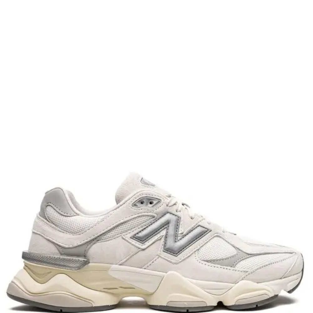 9060 "Sea Salt" sneakers